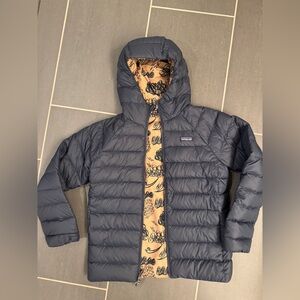 Patagonia Youth Large (12) Reversible Navy Puffer Jacket